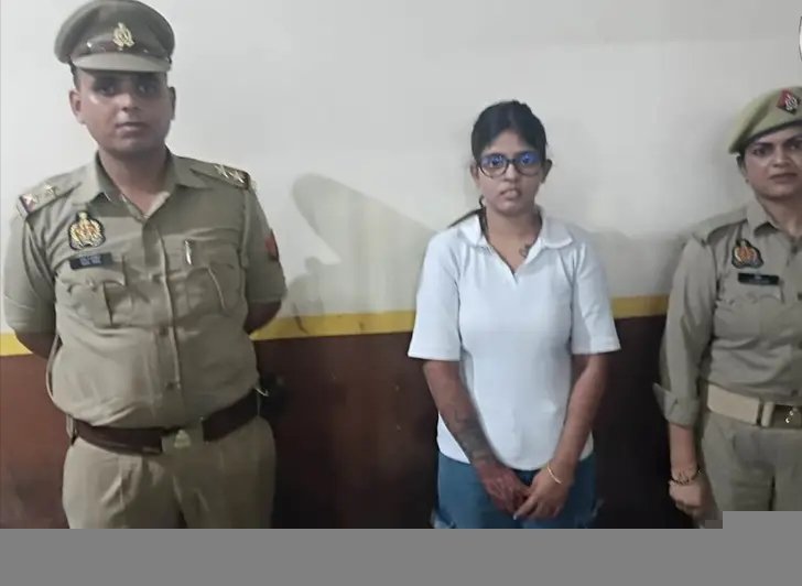 जाल में फंसाकर युवक से वसूले दो लाख, रेप केस की धमकी देकर मांग रही थी और रुपये, पुलिस ने ऐसे किया गिरफ्तार  बरेली। रेप के झूठे केस में फंसाने की धमकी देकर युवक से दो लाख रुपये वसूल लिए। इसके बाद भी युवती नहीं रुकी और उससे और रुपये मांगने लगी। पैसे देने से इनकार किया तो जेल भिजवाने की धमकी दी। इस माम